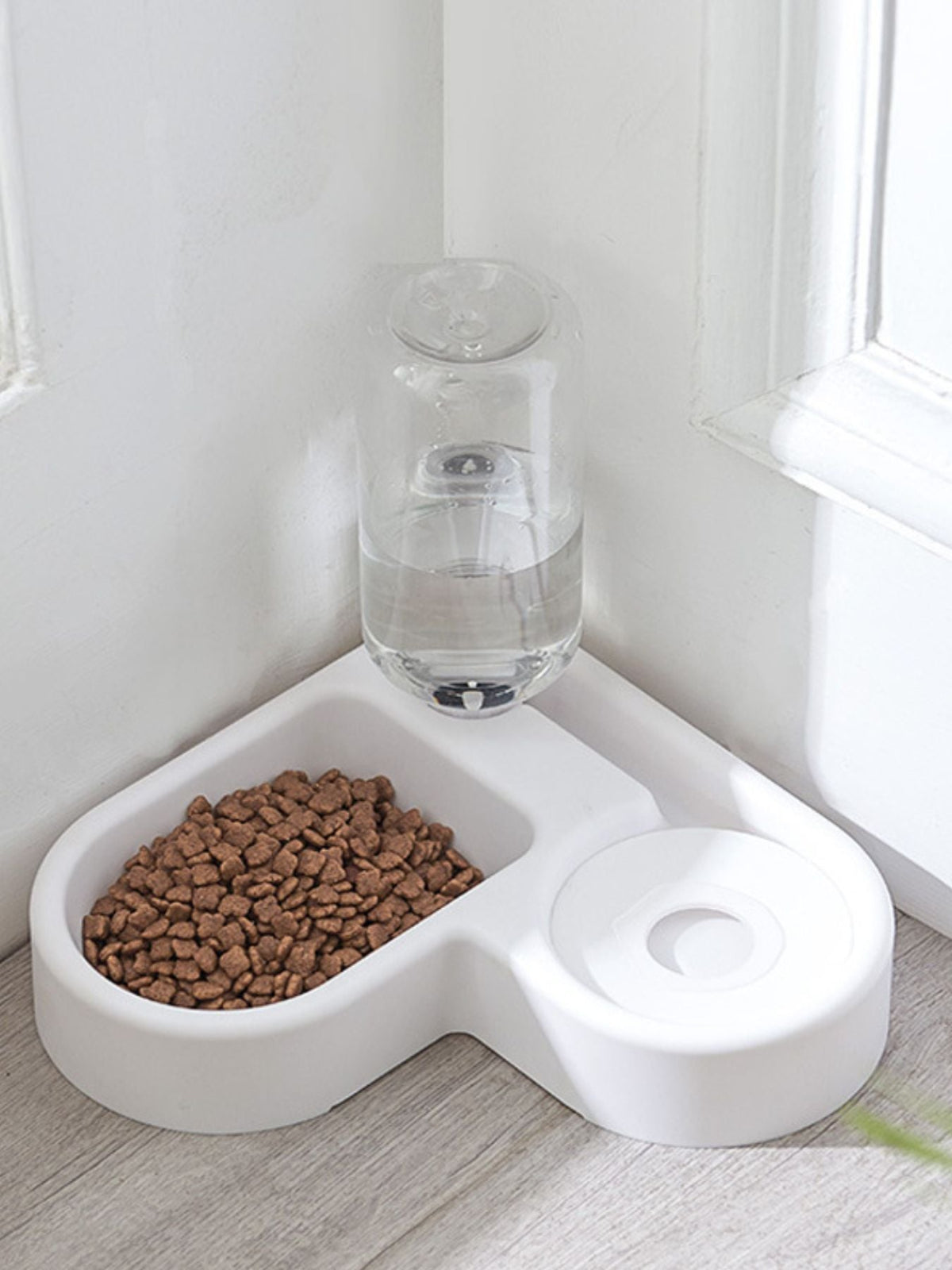 Automatic Water Refilling Pet Bowl