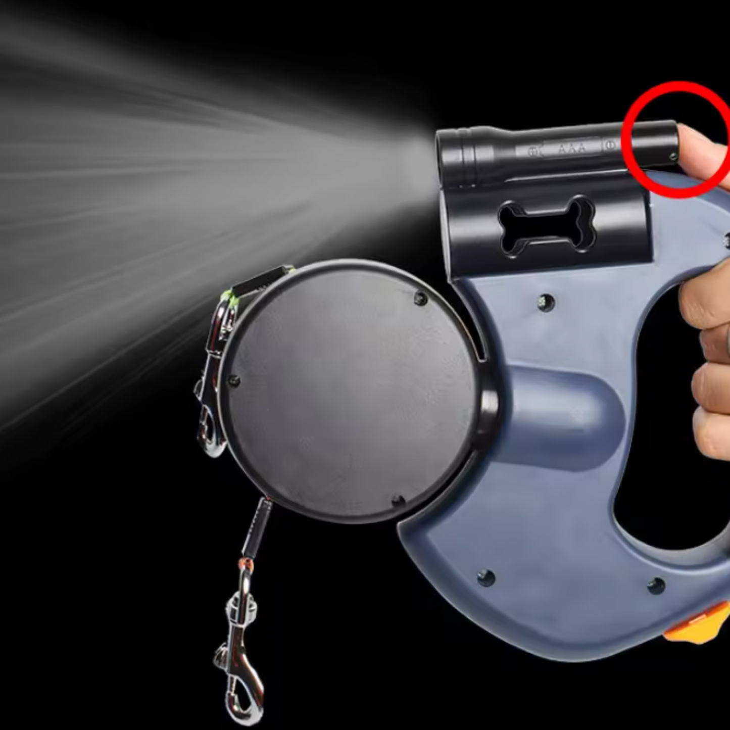 Dual Retractable Dog Leash with Reflective Coupler