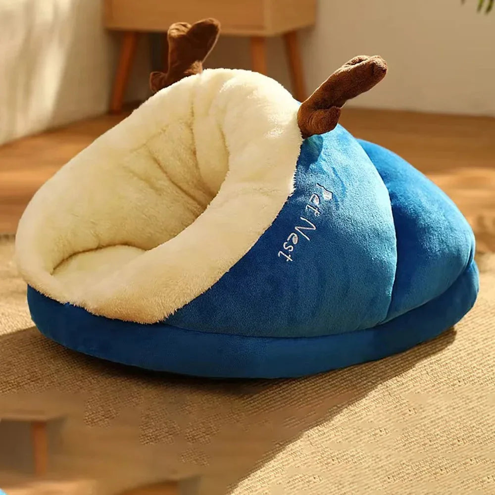 Breathable Dog House – Cute Slippers Shaped Bed - BestBuddyStore