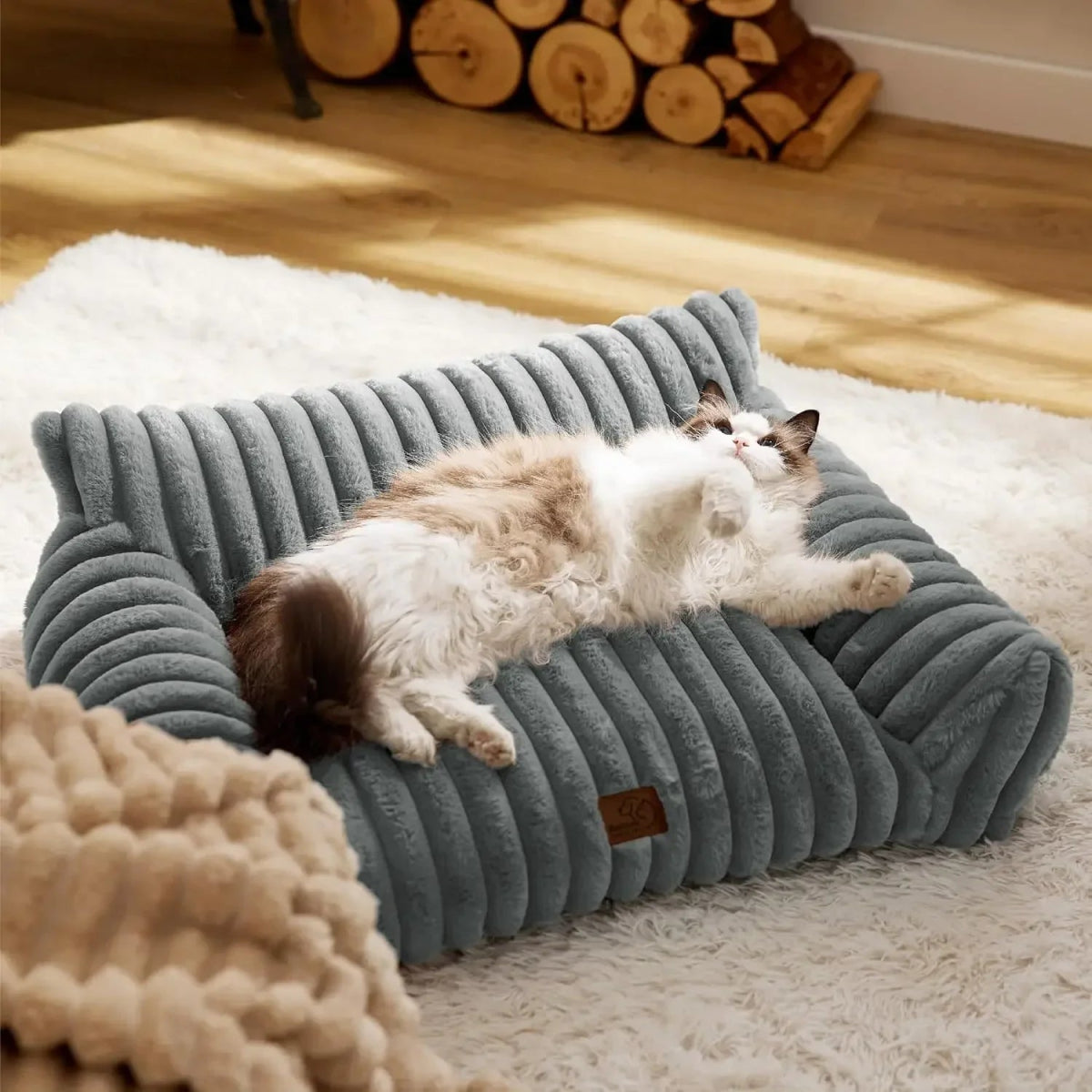 Luxury Cat Bed Sofa Winter Warm Nest Comfortable Plush - Best Buddy Store