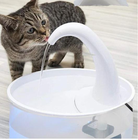 Intelligent Cat Drinking Water Fountain Automatic Circulating Water Dispenser - BestBuddyStore